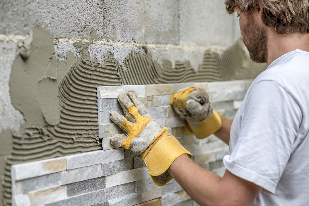 Carrelage mural : pas dans les salles d’eau seulement