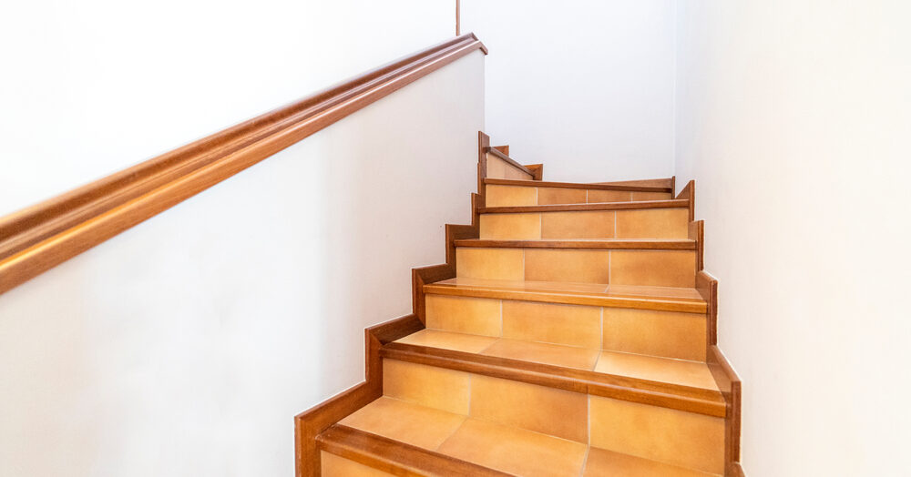 Quel type de carrelage choisir pour un escalier